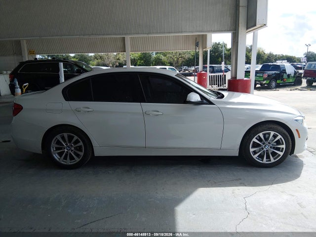 46148913 :رقم المزاد ، WBA8E1G50GNT37371 vin ، 2016 Bmw 320i مزاد بيع