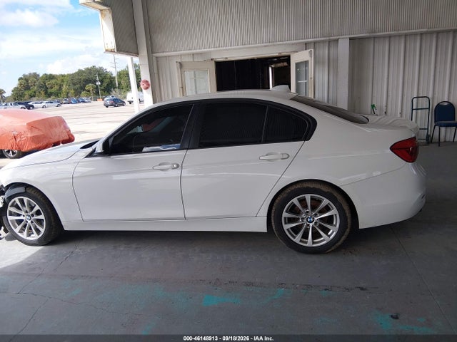 46148913 :رقم المزاد ، WBA8E1G50GNT37371 vin ، 2016 Bmw 320i مزاد بيع