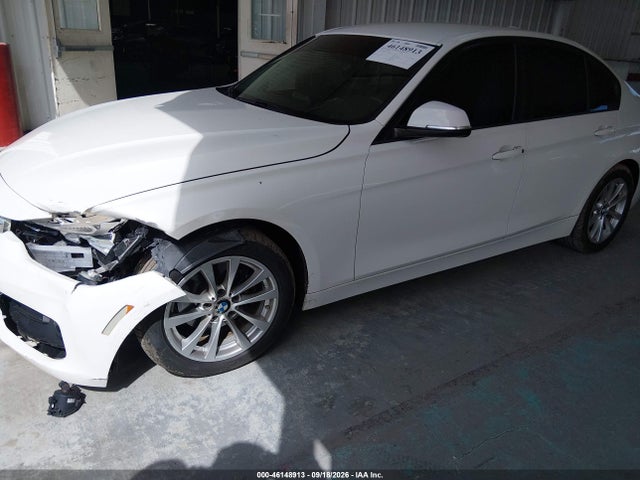 46148913 :رقم المزاد ، WBA8E1G50GNT37371 vin ، 2016 Bmw 320i مزاد بيع