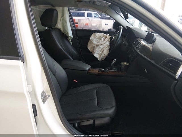 46148913 :رقم المزاد ، WBA8E1G50GNT37371 vin ، 2016 Bmw 320i مزاد بيع