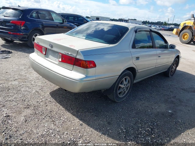 46148922 :رقم المزاد ، 4T1BG22K51U118405 vin ، 2001 Toyota Camry Ce مزاد بيع
