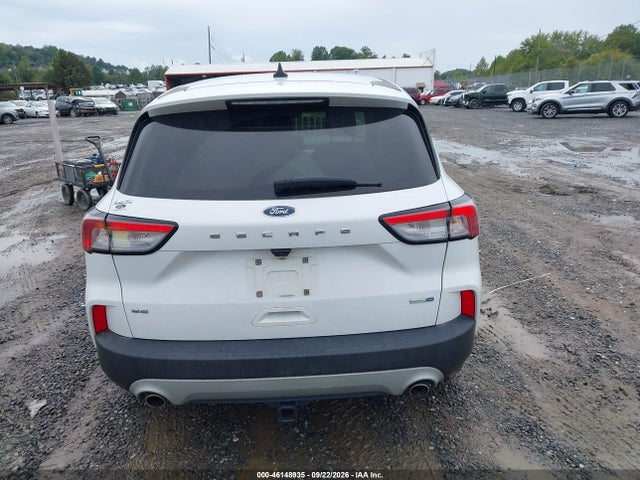 2020 Ford Escape Se მანქანა იყიდება აუქციონზე, vin: 1FMCU9G63LUB46997, აუქციონის ნომერი: 46148935