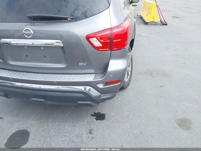Продаж на аукціоні авто 2018 Nissan Pathfinder Sv, vin: 5N1DR2MNXJC626109, номер лоту: 46148946
