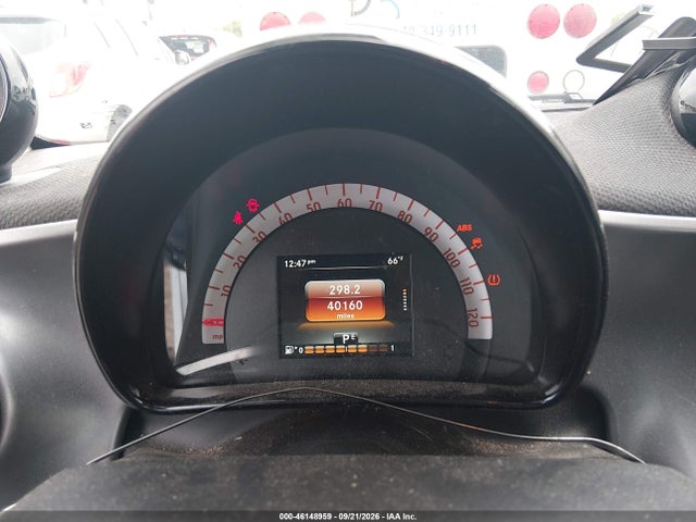 2016 Smart Fortwo Passion მანქანა იყიდება აუქციონზე, vin: WMEFJ5DAXGK070743, აუქციონის ნომერი: 46148959