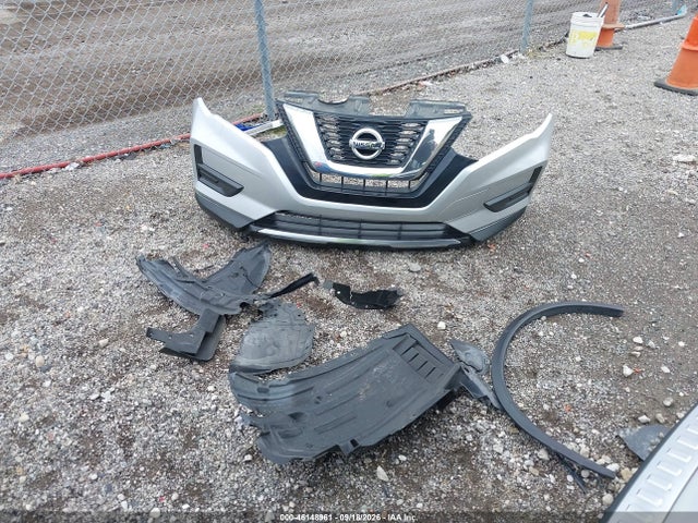 2017 Nissan Rogue Sv მანქანა იყიდება აუქციონზე, vin: JN8AT2MT7HW382701, აუქციონის ნომერი: 46148961