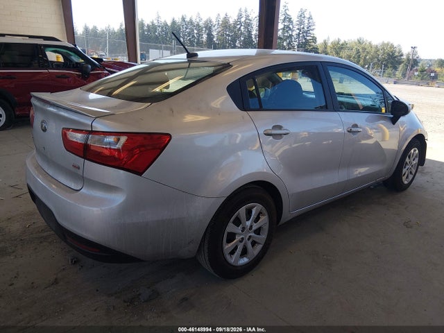 KIA RIO LX 2015 KNADM4A37F6529390 Image 4