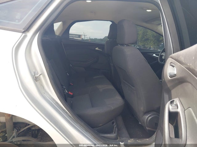 Продажа на аукционе авто 2015 Ford Focus Se, vin: 1FADP3F28FL218529, номер лота: 46149006