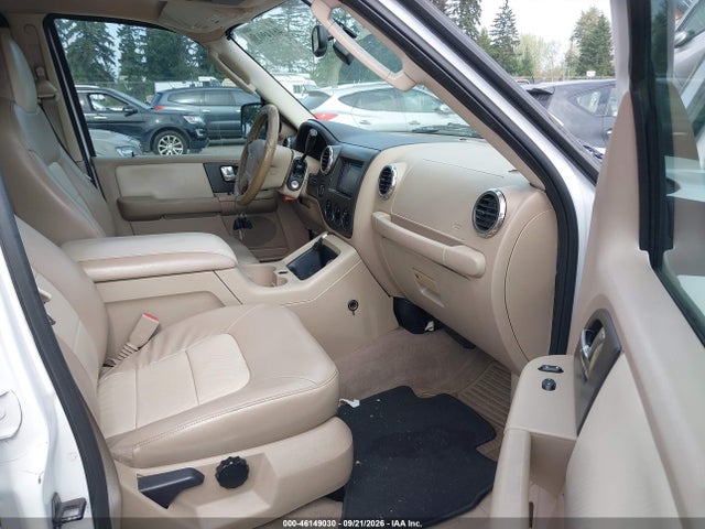 Продаж на аукціоні авто 2004 Ford Expedition Nbx/xlt, vin: 1FMPU16L74LB73993, номер лоту: 46149030