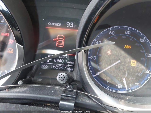 46149040 :رقم المزاد ، 2T1BURHE8FC302443 vin ، 2015 Toyota Corolla S Plus مزاد بيع