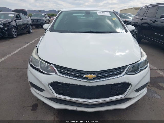 46149051 :رقم المزاد ، 1G1BC5SM4H7112258 vin ، 2017 Chevrolet Cruze Ls Auto مزاد بيع