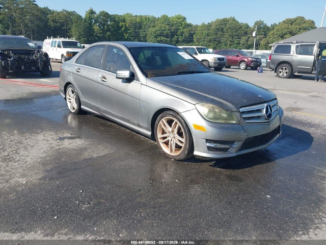 2012 Mercedes-benz C 250 Sport მანქანა იყიდება აუქციონზე, vin: WDDGF4HB7CR227895, აუქციონის ნომერი: 46149052