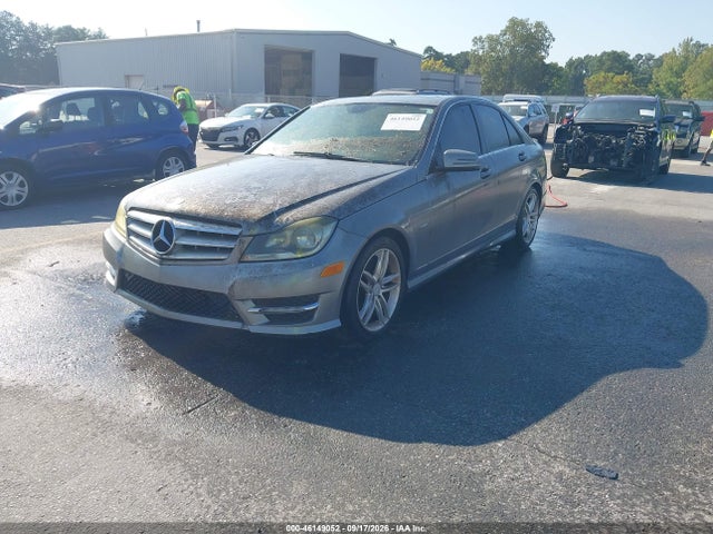 2012 Mercedes-benz C 250 Sport მანქანა იყიდება აუქციონზე, vin: WDDGF4HB7CR227895, აუქციონის ნომერი: 46149052