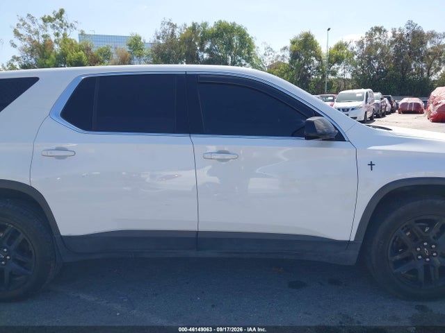 Chevrolet Traverse Ls 2019 1GNERFKWXKJ182052 Image 13
