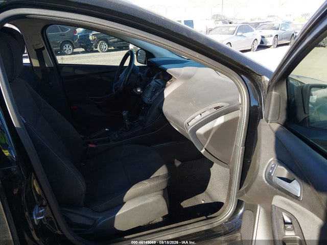 Ford FOCUS SE 2016 1FADP3F22GL362837 Image 5