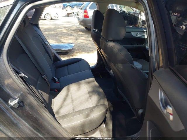 KIA FORTE FE 2022 3KPF24AD0NE426041 Image 8