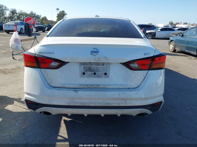 2020 Nissan Altima Sv Fwd მანქანა იყიდება აუქციონზე, vin: 1N4BL4DV6LC180364, აუქციონის ნომერი: 46149108