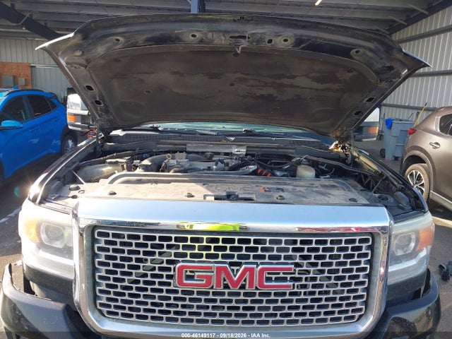 1GT120E8XFF640493 GMC Sierra 2500hd Available Wifi Denali