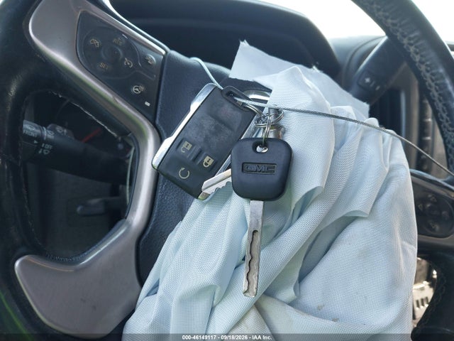 1GT120E8XFF640493 GMC Sierra 2500hd Available Wifi Denali
