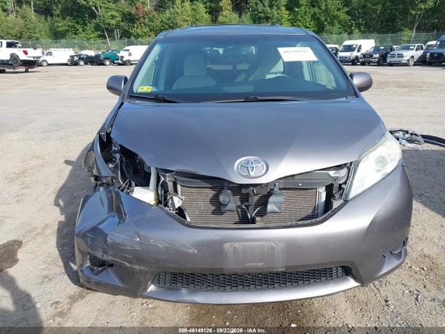Продаж на аукціоні авто 2015 Toyota Sienna Le 7 Passenger, vin: 5TDJK3DC3FS111104, номер лоту: 46149126