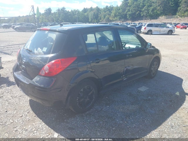 2010 Nissan Versa 1.8s მანქანა იყიდება აუქციონზე, vin: 3N1BC1CP6AL460107, აუქციონის ნომერი: 46149137