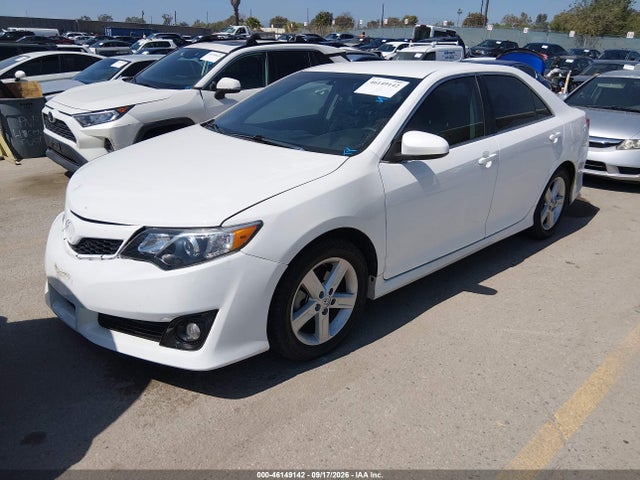 Toyota CAMRY SE 2014 4T1BF1FK3EU387709 Image 2