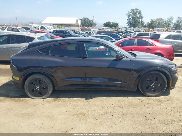 3FMTK2R7XNMA03703 Ford Mustang Mach-e California Route 1