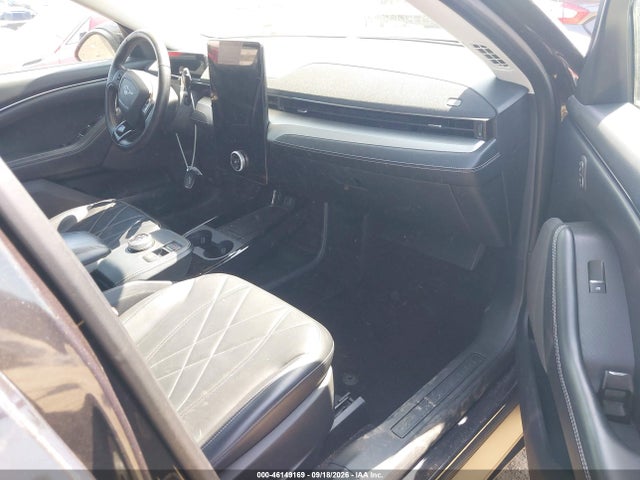 3FMTK2R7XNMA03703 Ford Mustang Mach-e California Route 1