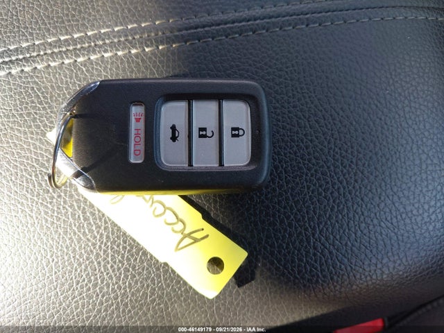 46149179 :رقم المزاد ، 1HGCR2F89FA110609 vin ، 2015 Honda Accord Ex-l مزاد بيع