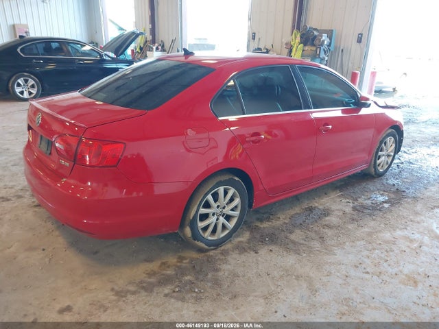 46149193 :رقم المزاد ، 3VWD17AJ0EM433835 vin ، 2014 Volkswagen Jetta 1.8t Se مزاد بيع