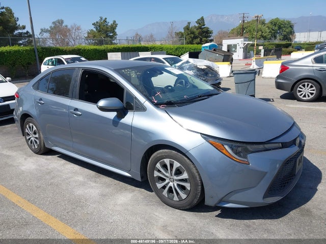 46149196 :رقم المزاد ، JTDEAMDE0NJ035820 vin ، 2022 Toyota Corolla Hybrid Le مزاد بيع