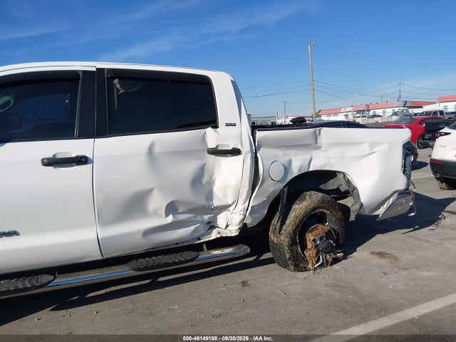 5TFDW5F12HX672710 Toyota Tundra Sr5 5.7l V8