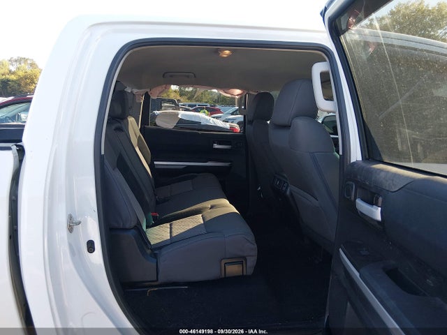 5TFDW5F12HX672710 Toyota Tundra Sr5 5.7l V8