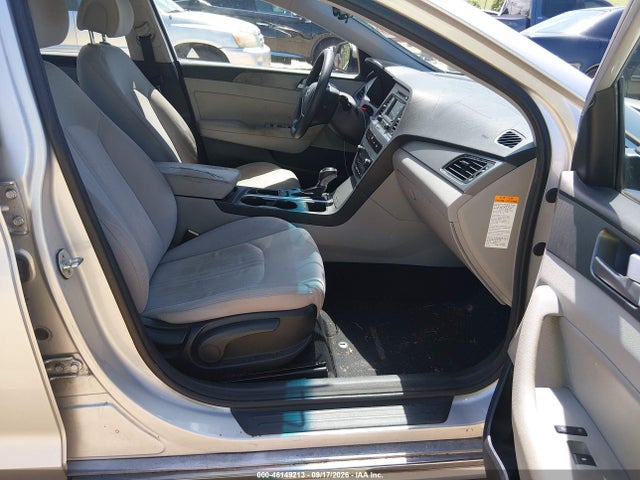 Продаж на аукціоні авто 2016 Hyundai Sonata Hybrid Se, vin: KMHE24L16GA011452, номер лоту: 46149213