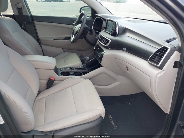 2019 Hyundai Tucson Value მანქანა იყიდება აუქციონზე, vin: KM8J33A43KU040238, აუქციონის ნომერი: 46149216