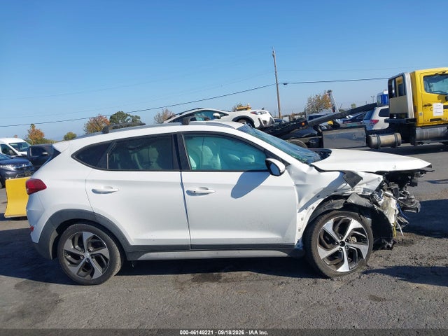 2017 Hyundai Tucson Sport მანქანა იყიდება აუქციონზე, vin: KM8J33A29HU469844, აუქციონის ნომერი: 46149221