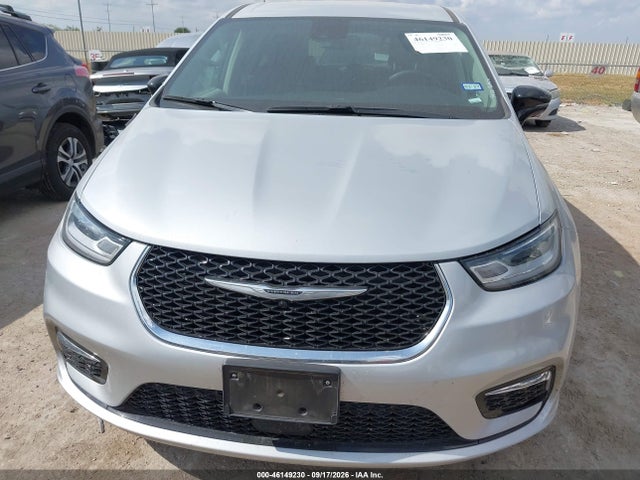 2C4RC1BG8RR132649 Chrysler Pacifica Touring L