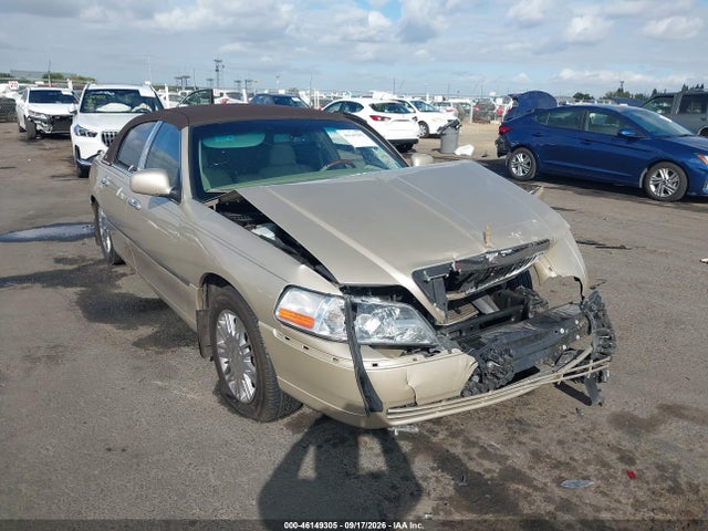Aukcja sprzedaży 2008 Lincoln Town Car Signature Limited, vin: 2LNHM82W48X658503, numer aukcji: 46149305