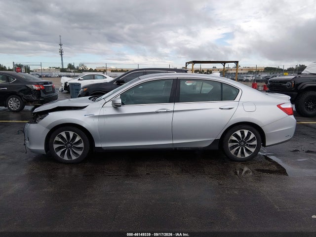 46149339 :رقم المزاد ، 1HGCR6F31FA006837 vin ، 2015 Honda Accord Hybrid مزاد بيع