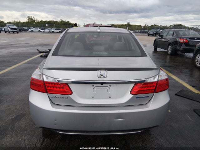 46149339 :رقم المزاد ، 1HGCR6F31FA006837 vin ، 2015 Honda Accord Hybrid مزاد بيع