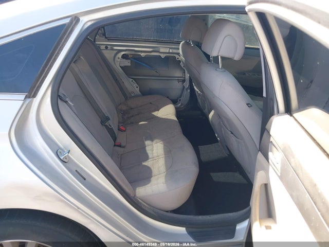 Hyundai SONATA SE 2017 5NPE24AF9HH556221 Image 8