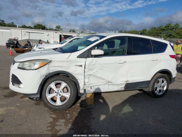 2016 Ford Escape Se მანქანა იყიდება აუქციონზე, vin: 1FMCU9GX0GUA01818, აუქციონის ნომერი: 46149402