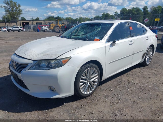 46149472 :رقم المزاد ، JTHBK1GG3E2137780 vin ، 2014 Lexus Es 350 مزاد بيع