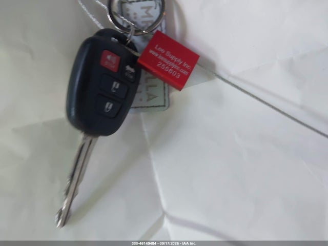 2015 Toyota Corolla Le Eco Plus მანქანა იყიდება აუქციონზე, vin: 5YFBPRHE1FP201154, აუქციონის ნომერი: 46149484