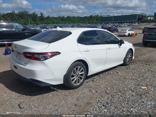46149499 :رقم المزاد ، 4T1C11BKXPU076211 vin ، 2023 Toyota Camry Le مزاد بيع