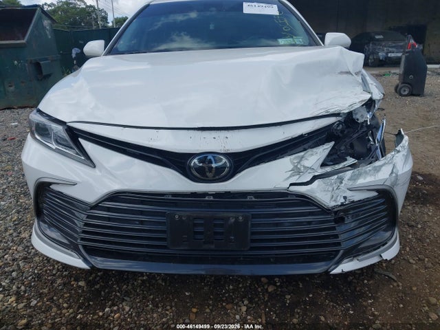 46149499 :رقم المزاد ، 4T1C11BKXPU076211 vin ، 2023 Toyota Camry Le مزاد بيع