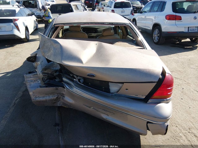 Продажа на аукционе авто 1998 Ford Crown Victoria Lx, vin: 2FAFP74W3WX190986, номер лота: 46149508