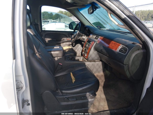 Продаж на аукціоні авто 2012 Chevrolet Tahoe Lt, vin: 1GNSCBE0XCR225246, номер лоту: 46149563