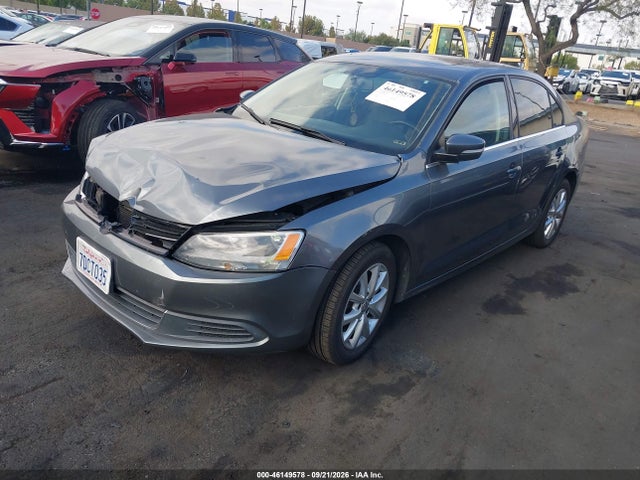 2013 Volkswagen Jetta 2.5l Se მანქანა იყიდება აუქციონზე, vin: 3VWDP7AJ2DM442811, აუქციონის ნომერი: 46149578