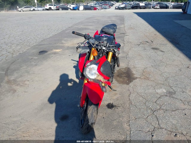 46149616 :رقم المزاد ، JS1C533D5J2100108 vin ، 2018 Suzuki Gsx-s750 M/z مزاد بيع