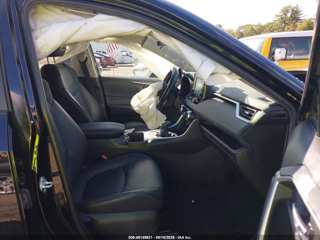 2022 Toyota Rav4 Hybrid Xle Premium მანქანა იყიდება აუქციონზე, vin: 4T3B6RFV3NU097549, აუქციონის ნომერი: 46149621